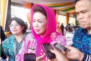 Bupati Kuningan, Hj Utje CH Suganda S.Sos.